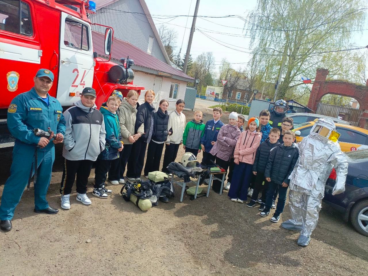375 лет со дня создания пожарной охраны России.